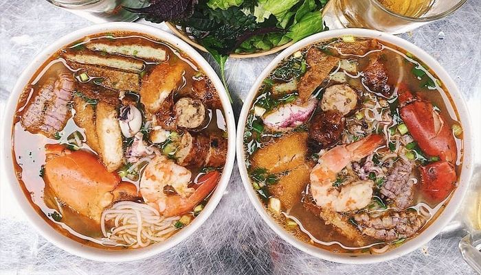 Bún hải sản Hà Nội