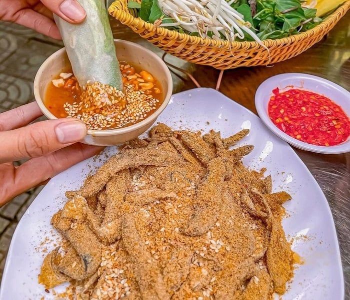 Khám phá hương vị đặc trưng của gỏi cá Đà Nẵng