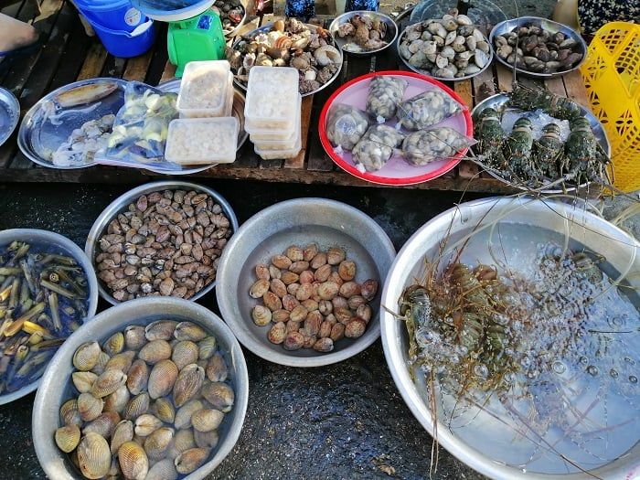 chợ Đồng Hới