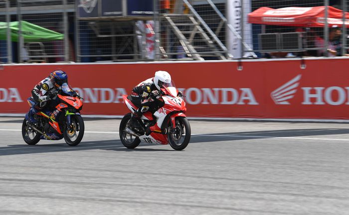 Kết quả Cuộc đua 1 Chặng 1 ARRC 2023 – Cao Việt Nam vào top 10 arrc-2023-round1-race1-016.jpg