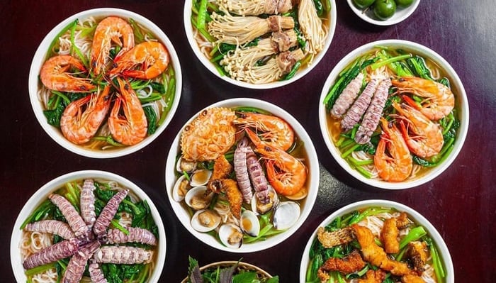 Bún hải sản Hà Nội