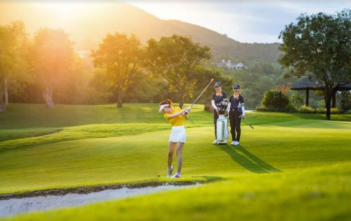 Tiêu chuẩn sân golf 18 lỗ