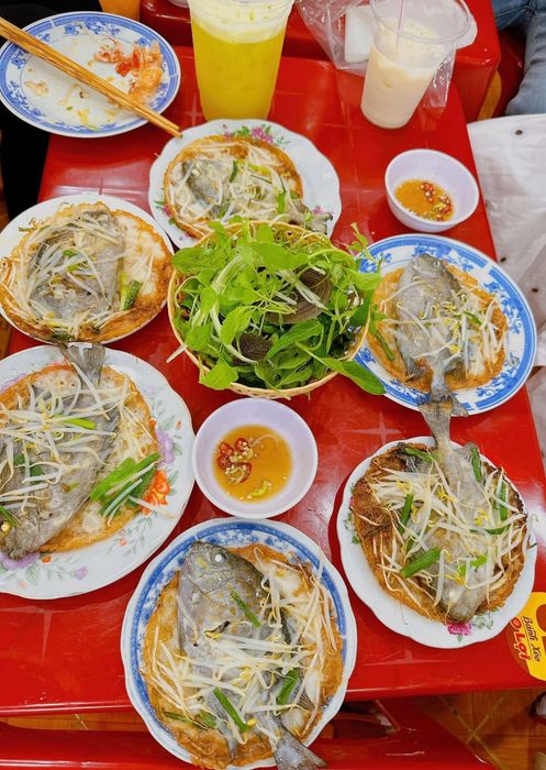 Bánh xèo Huế