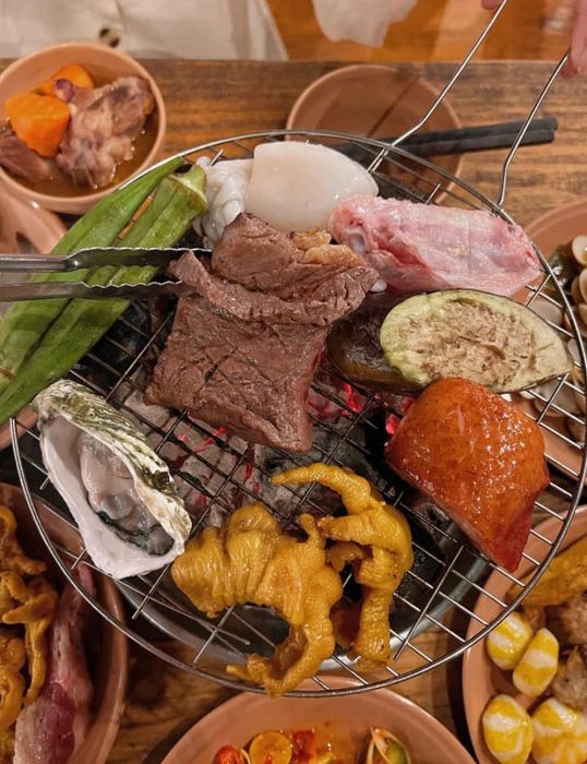 Tới 20 Forest BBQ and More thưởng thức buffet giữa không gian núi rừng Đà Lạt 8