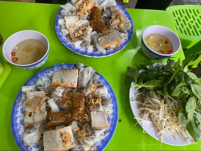 Bánh cuốn Huế