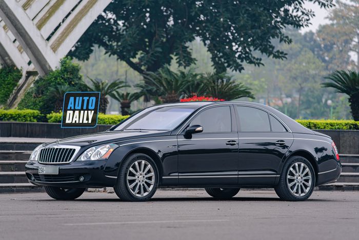 Một chiếc Maybach 57S đời 2009, đã đi 30.000 km, được rao bán với giá cao hơn một chiếc Maybach S 450 năm 2024.