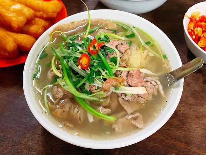 Món phở Huế