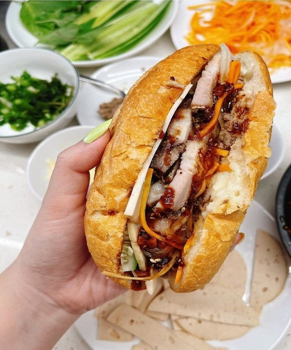 Bánh mì Huế