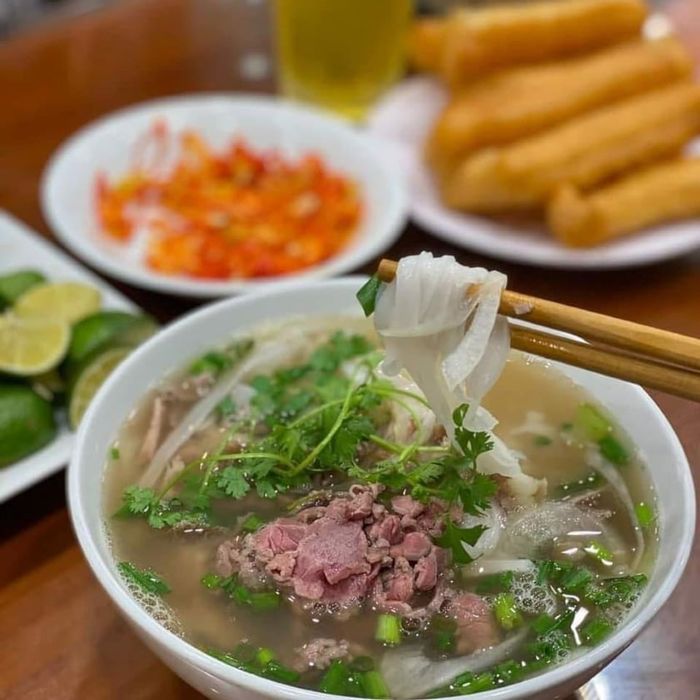 Món phở Huế