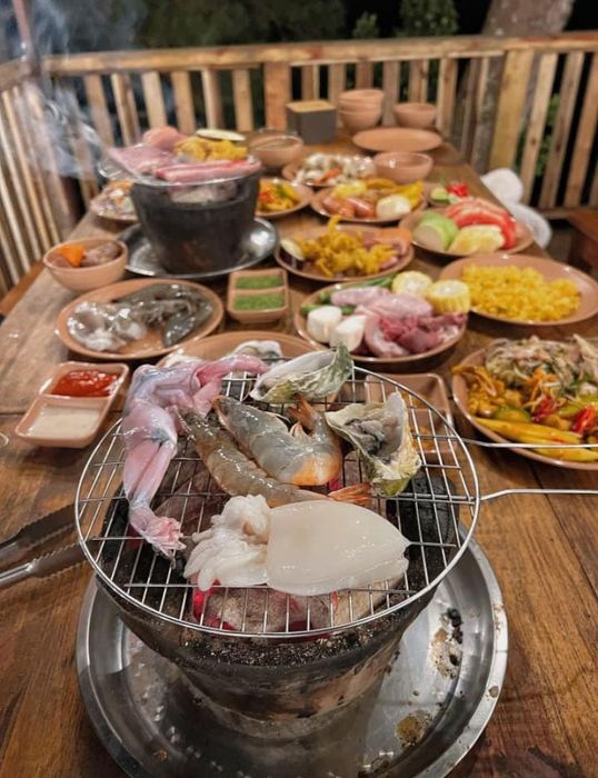 Tới 20 Forest BBQ and More thưởng thức buffet giữa không gian núi rừng Đà Lạt 6