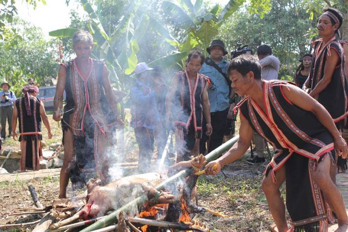 Lễ Cúng Thần Suối - Lễ hội truyền thống của người dân tộc Mạ 3