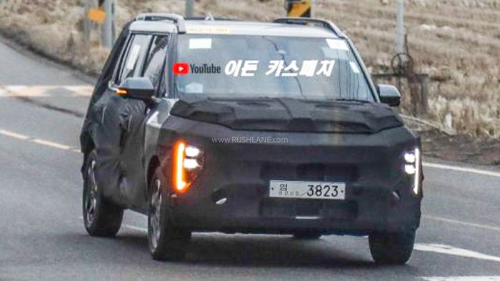 Kia Clavis tiếp tục xuất hiện với thiết kế ấn tượng 2024-kia-clavis-suv-spied-led-front.jpg