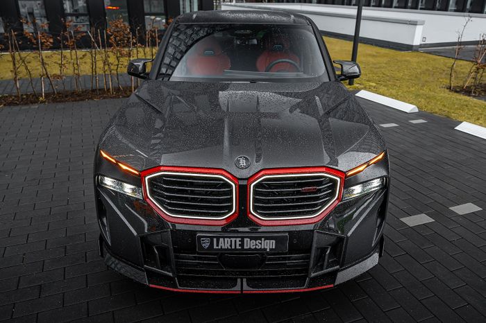 BMW XM Label Red thêm phần ngầu với bộ body kit làm từ sợi carbon bmw-xm-label-3.jpg