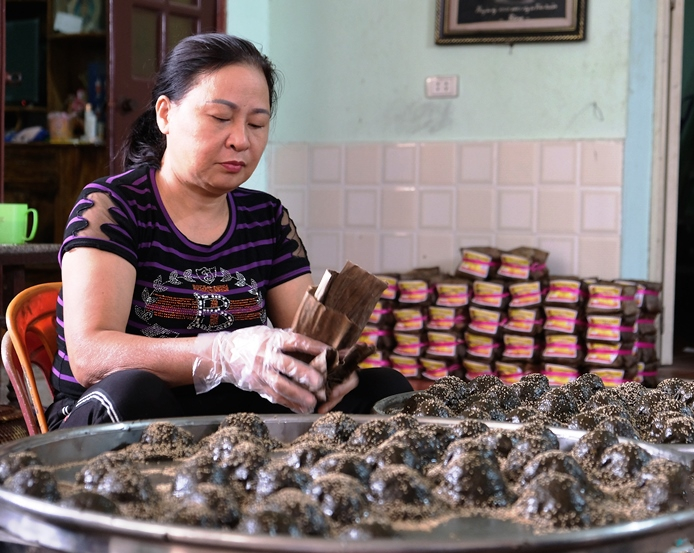 Bánh gai Tứ Trụ