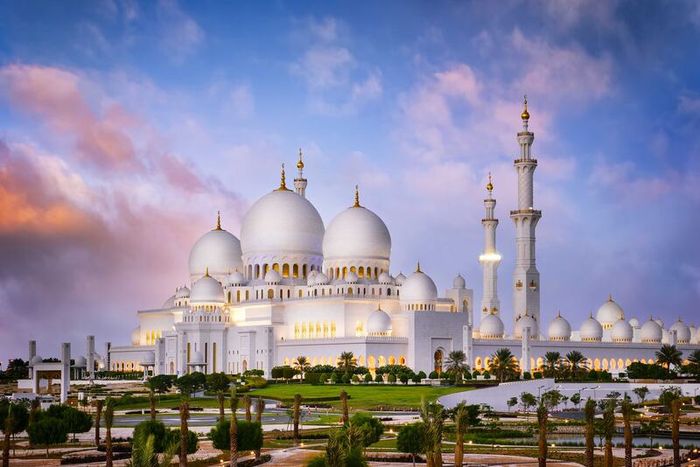 Khám phá Abu Dhabi - hành trình khám phá tuyệt vời