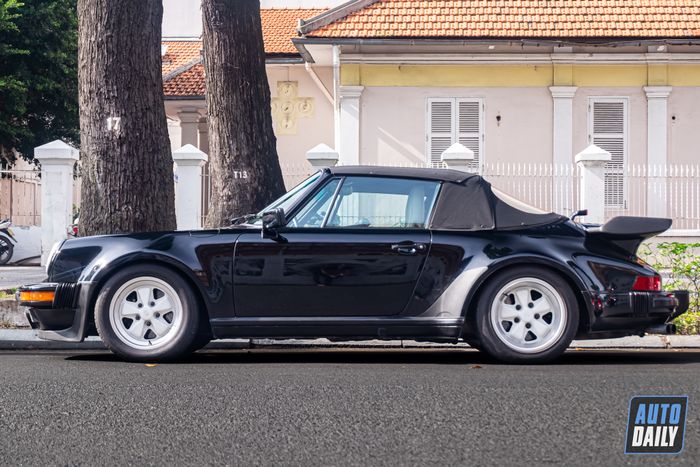 Chiêm ngưỡng Porsche 930 Turbo Cabriolet có tuổi đời hơn 30 năm, duy nhất tại Việt Nam.