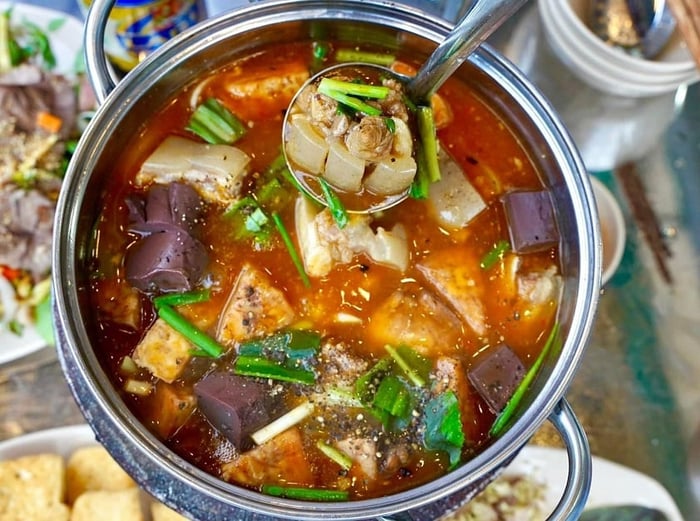 Lẩu bò Đà Nẵng