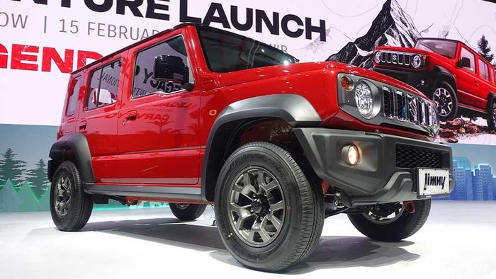 Suzuki Jimny 5 cửa 2024 đang gây sốt tại Indonesia. Giá của chiếc xe này từ 722 triệu đồng suzuki-jimny-5-cua-2024.jpg