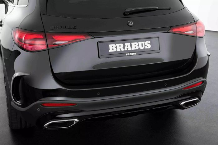 Mercedes-Benz GLC 300 phiên bản Brabus: Mạnh mẽ và thể thao hơn mercedes-benz-glc-300-4matic-brabus-studio-17-2048x1366.webp