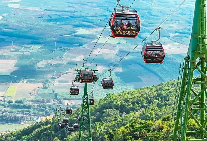 chinh phục núi Bà Đen