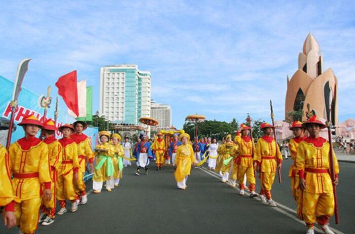 Lễ hội truyền thống Cá Voi