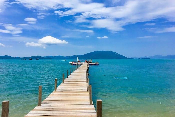 Đảo Điệp Sơn - Một trong những phong cảnh đẹp của Việt Nam tại Nha Trang (Ảnh: Sưu tầm)