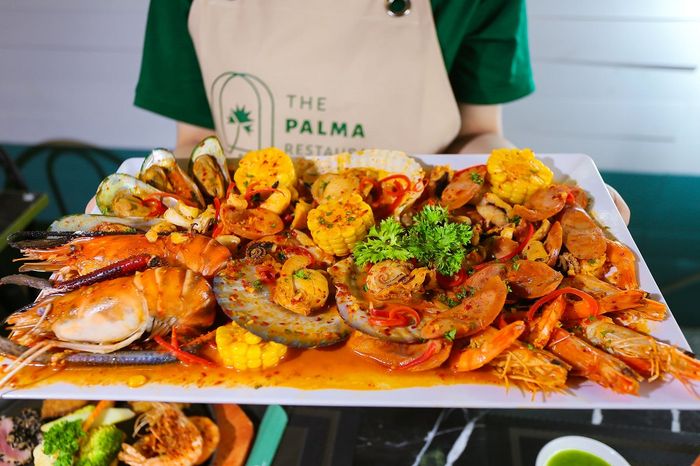 Khám phá những món ngon độc đáo tại The Palma Restaurant 9