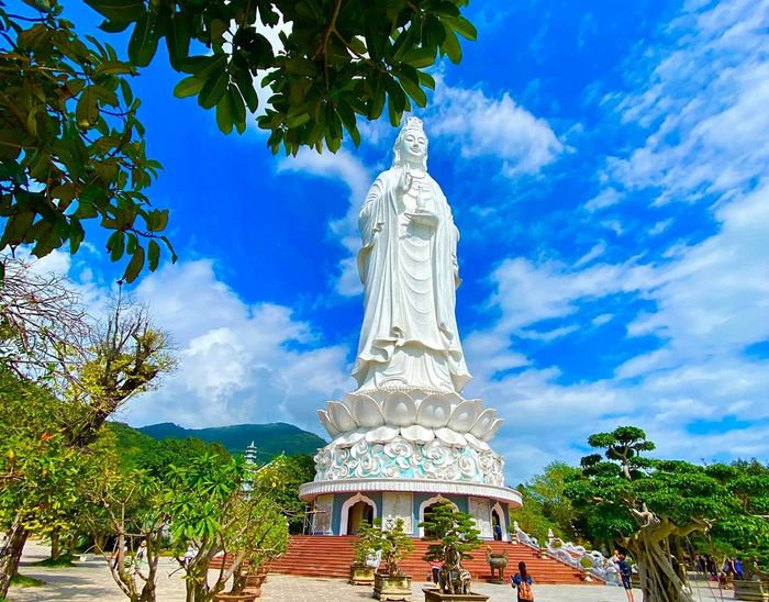 ``Ghé thăm chùa Linh Ứng - Điểm du lịch tâm linh tại Đà Nẵng 6``