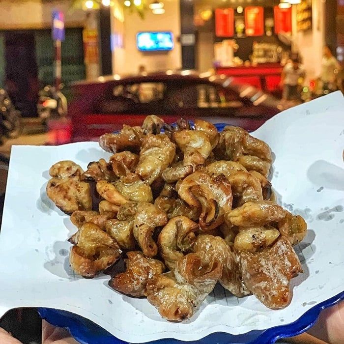 Thưởng thức ẩm thực đêm tại Hải Phòng