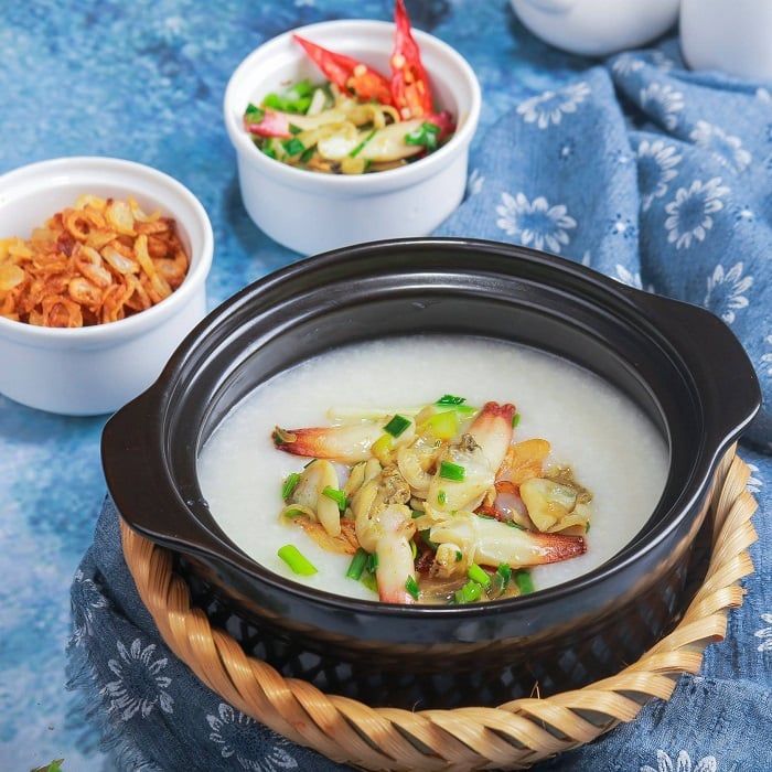 Thưởng thức ẩm thực đêm tại Hải Phòng