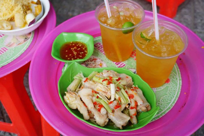 Tổng hợp top 5 địa điểm để bạn thưởng thức cháo quẩy sườn sụn chuẩn vị Đà Nẵng 5