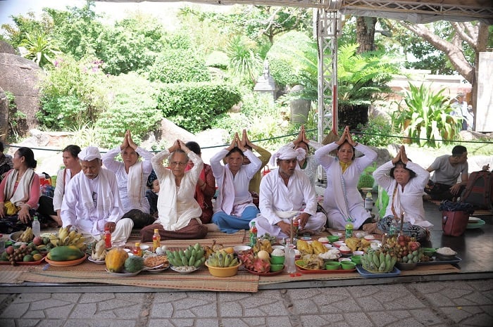 Lễ hội Tháp Bà Ponagar