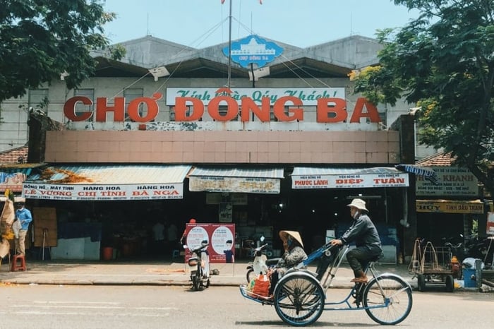 Chợ Đông Ba