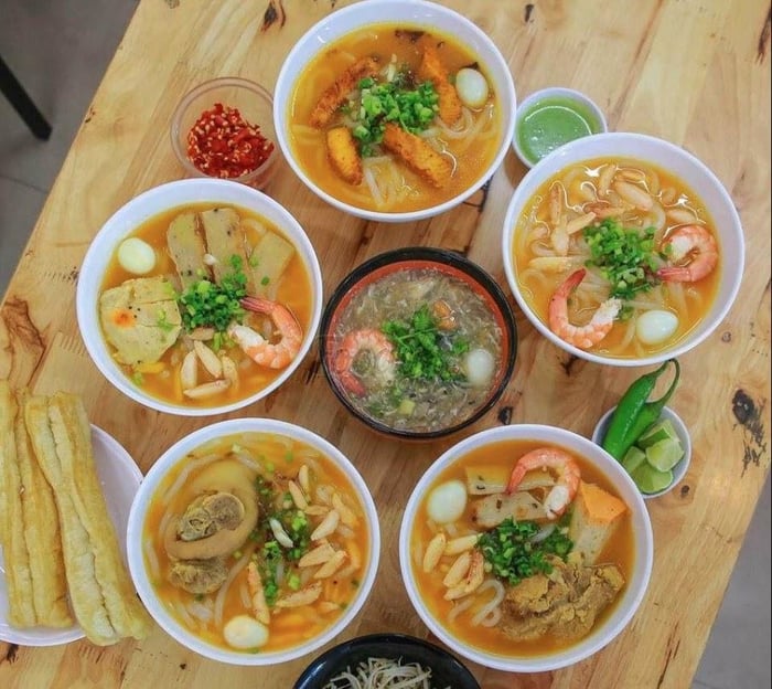 Ngạc nhiên với top 4 quán bánh canh ruộng Đà Nẵng hot nhất năm 2024