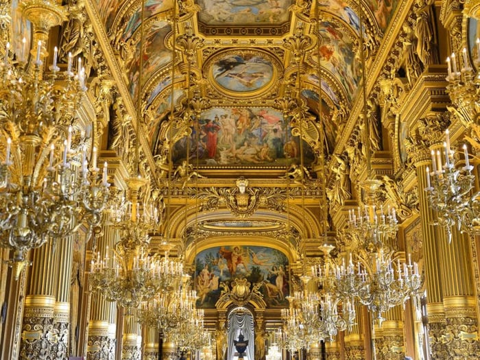 Thưởng ngoạn vẻ đẹp của nhà hát Opera Palais Garnier nổi tiếng 8