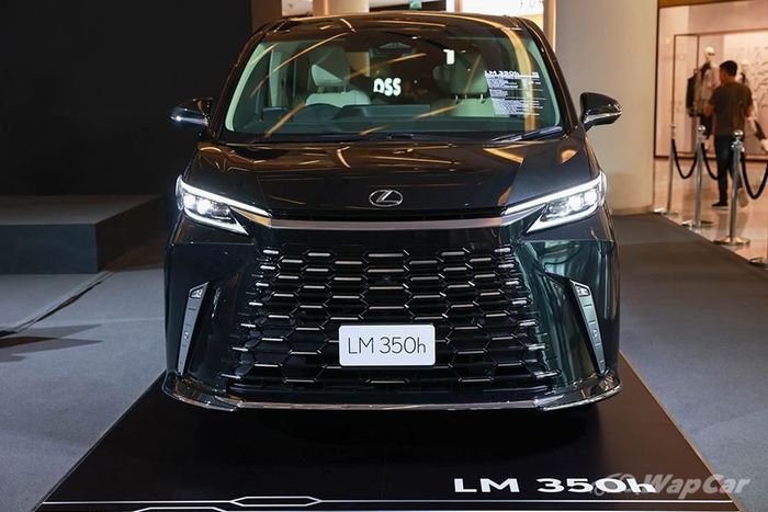 Lexus LM 2024 mới toanh ra mắt tại Thái Lan, chỉ có phiên bản Hybrid lexus-lm.jpg