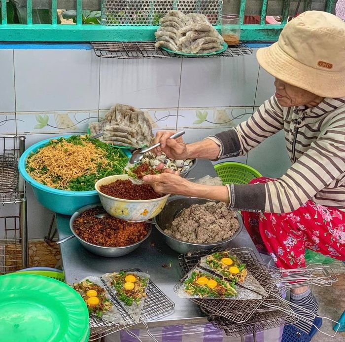 Danh sách những quán bánh tráng kẹp Đà Nẵng ngon miệng cần lưu ngay!