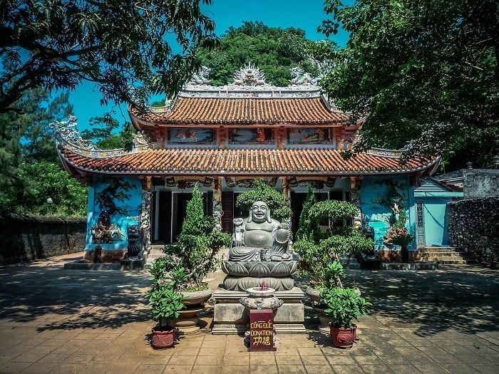 Đền Tam Thai