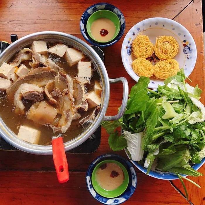 Lẩu bò Đà Lạt