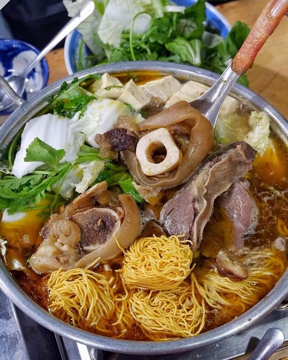 Lẩu bò Đà Lạt