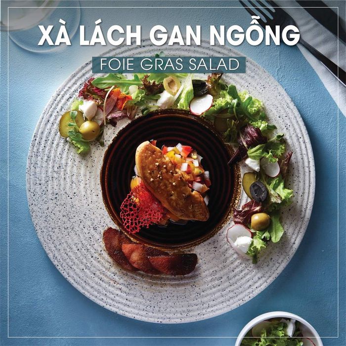 Sky View Restaurant - Nơi lý tưởng cho các cặp đôi muốn tìm kiếm không gian lãng mạn tại Đà Nẵng