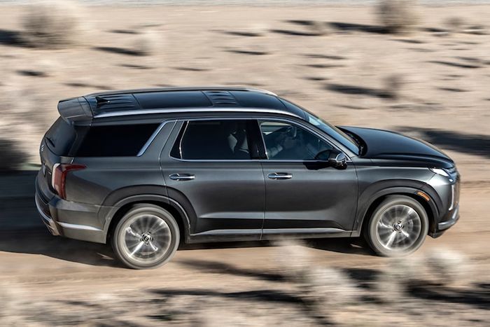 Hyundai Palisade phiên bản mới sẽ được ra mắt vào năm 2025 với động cơ hybrid.