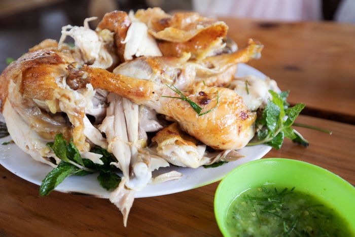 Gà nướng cơm lam Đà Lạt