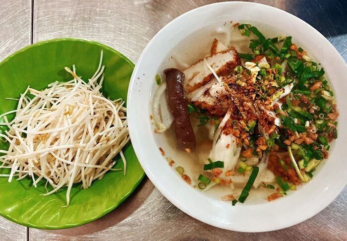 Bánh canh chả cá Phú Quốc