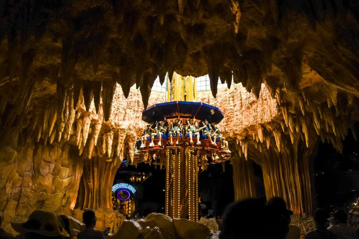 Khám phá toàn bộ khu vui chơi Fantasy Park Bà Nà Hills từ A đến Z 9