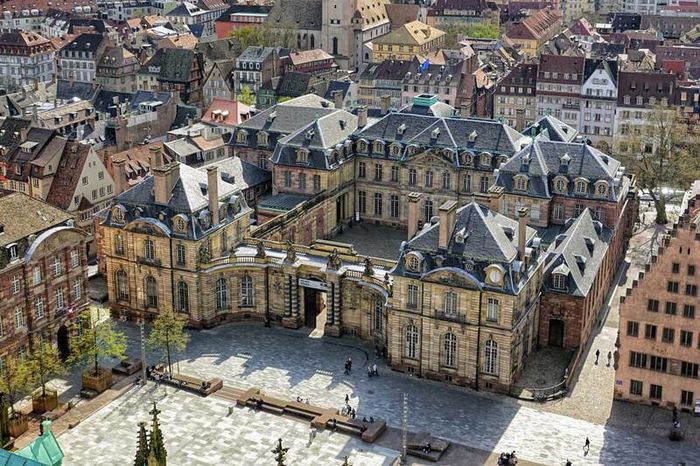 Strasbourg cổ kính với vẻ đẹp tinh tế