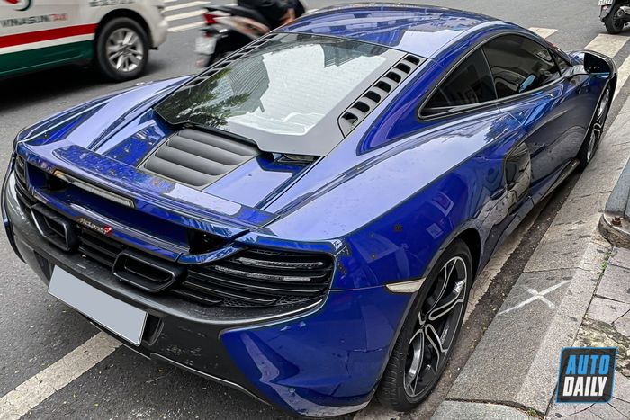 Sau 6 năm, đại gia Việt vẫn ưa chuộng chiếc McLaren 650S Coupe nhờ tính hiếm mclaren-650s-coupe-Mytour-2.JPG