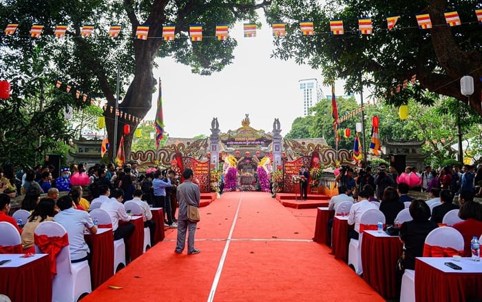 Lễ hội Chùa Láng