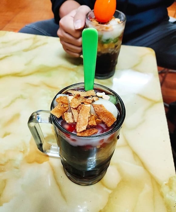 Chè thập cẩm