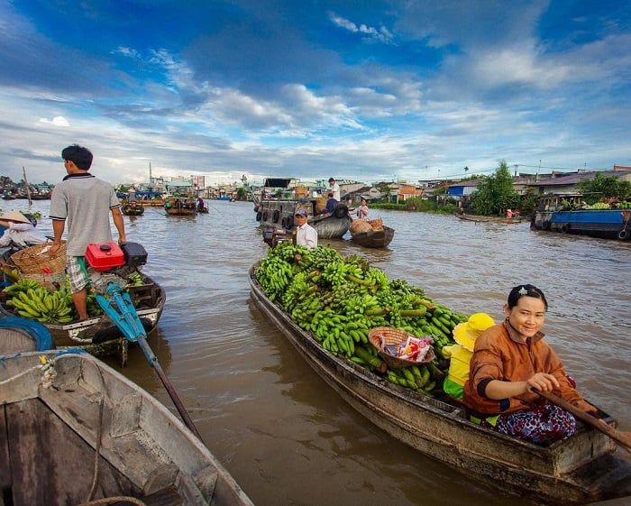 chợ nổi Phong Điền